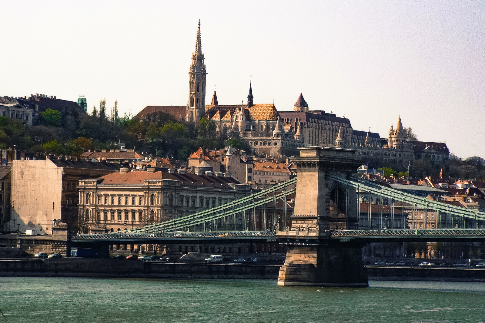What to do in budapest in the city of hungary budapest to see the budapest chain bridge